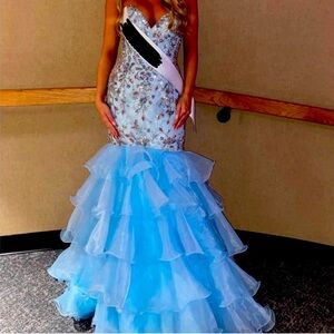 Sherri Hill 54384 Formal Dress